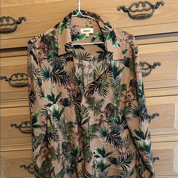 Tops - Lagence summer shirt